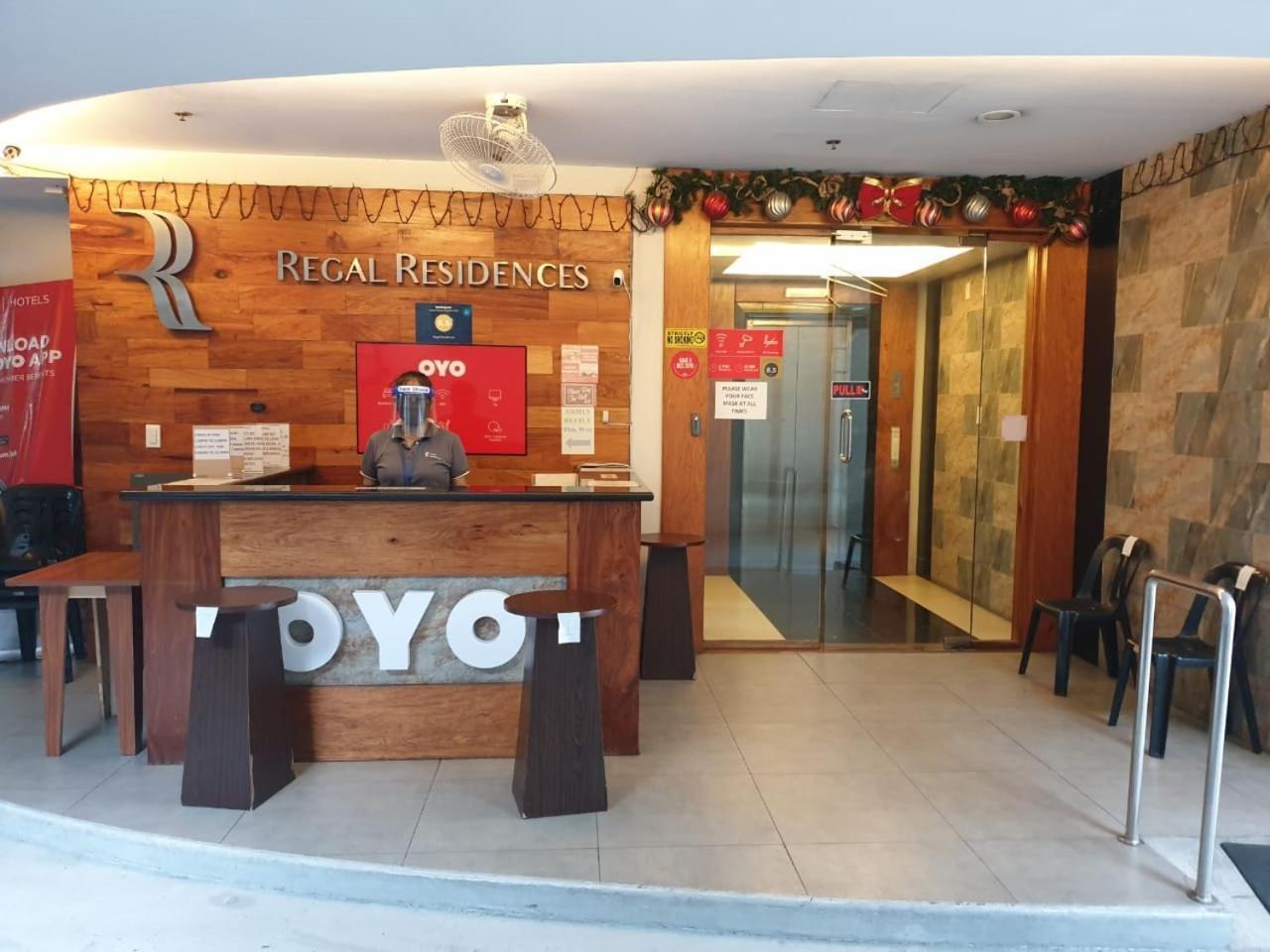 Oyo 136 Regal Residences Quezon City Bagian luar foto